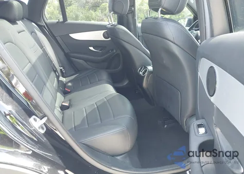 2022 Mercedes-Benz Glc 300 Suv from USA, damaged, VIN W1N0G8DB4NG080996